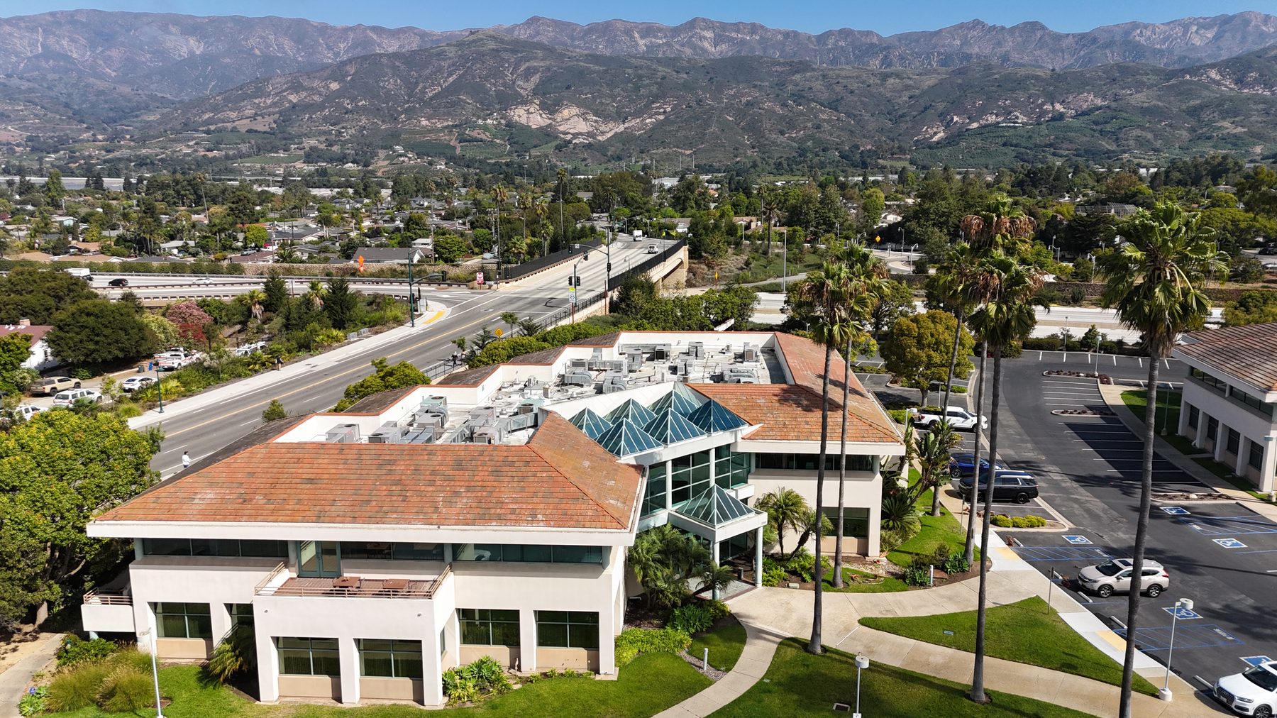 Aerial view showing Eugenia Plaza, downtown Carpinteria and US-101